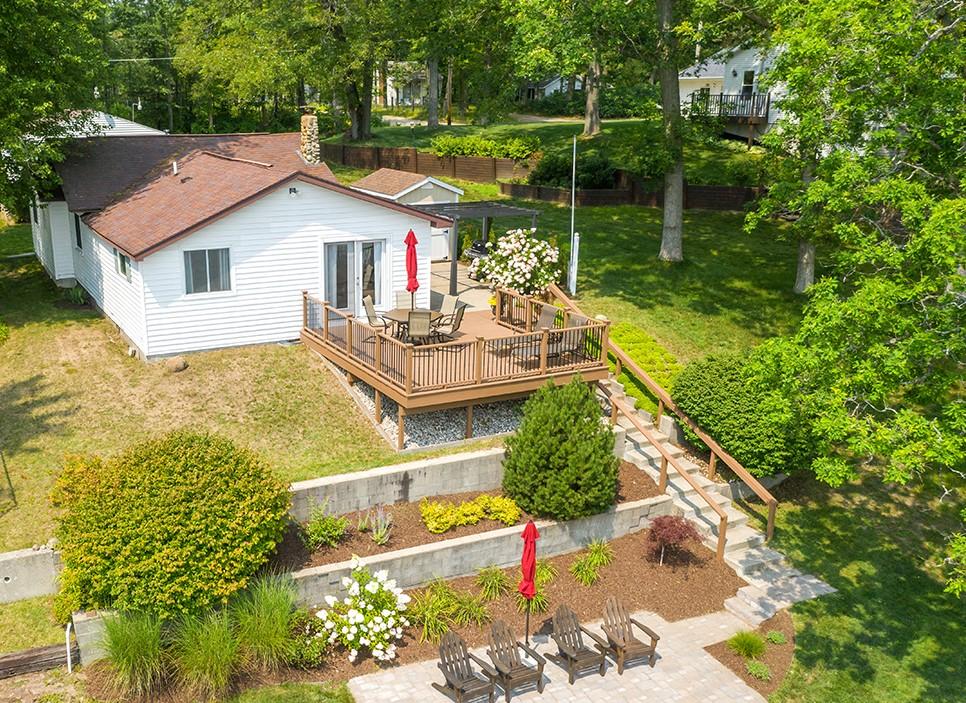 1199 East Hess Lake Dr